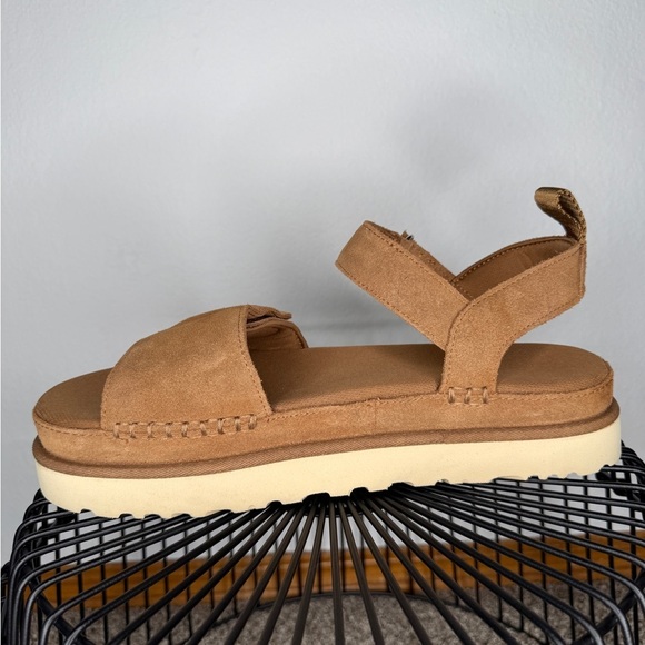 UGG Goldenstar Chestnut Suede Platform Sandals Size 12 - Picture 6 of 8